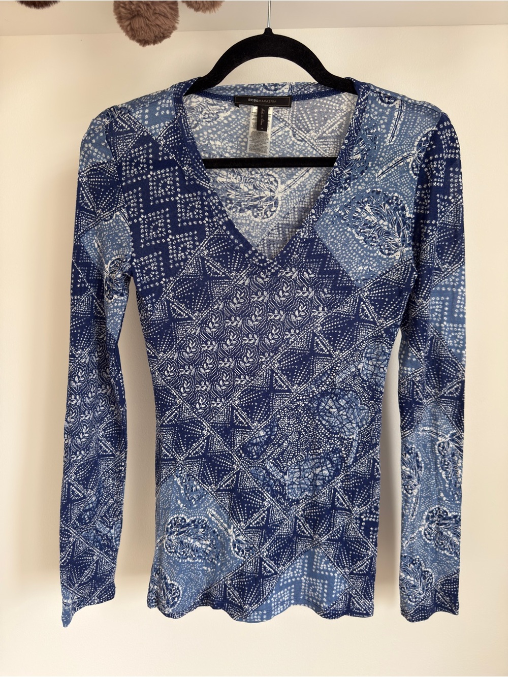 BCBGMAXAZRIA Blue Patchwork Print Long Sleeve Top Size S